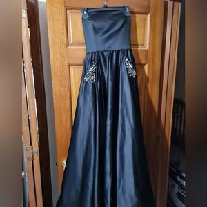 COPY - Sherri Hill dress